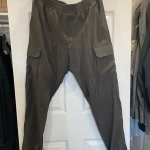 Men’s H&M cargo slacks